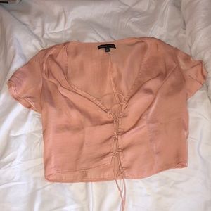 Kendall & Kylie crop